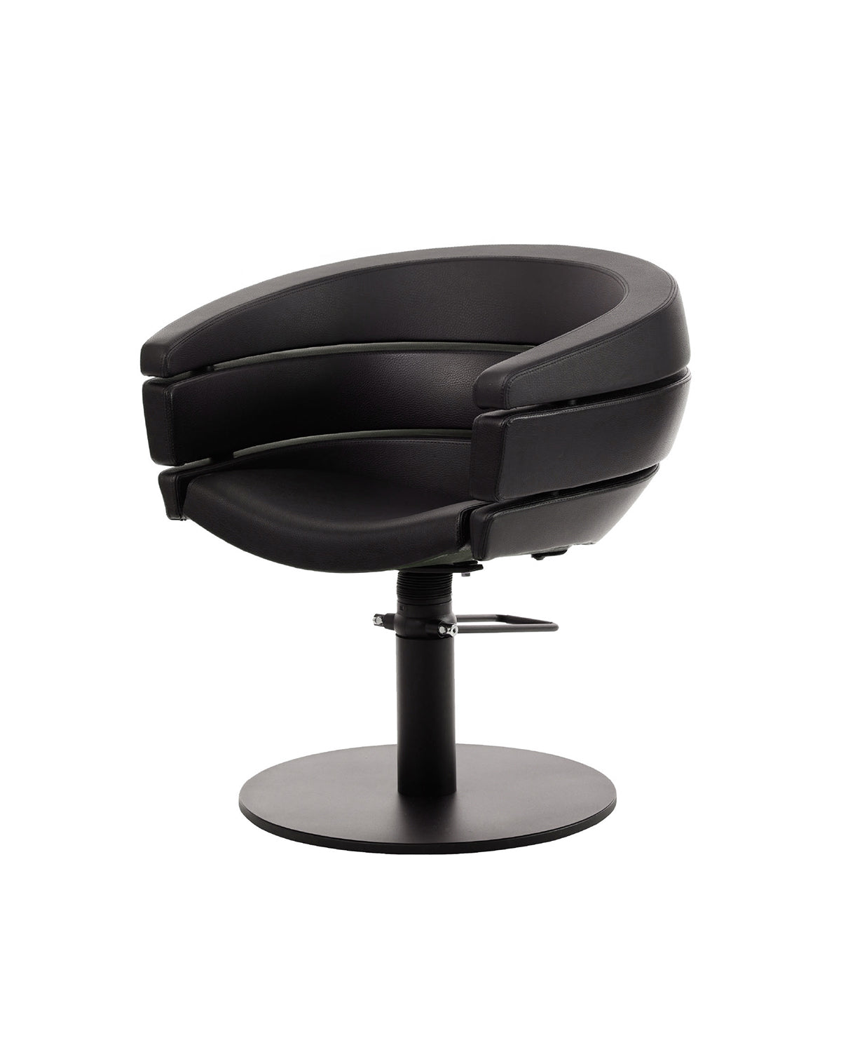 Greiner 55 - Black styling chair with black round base